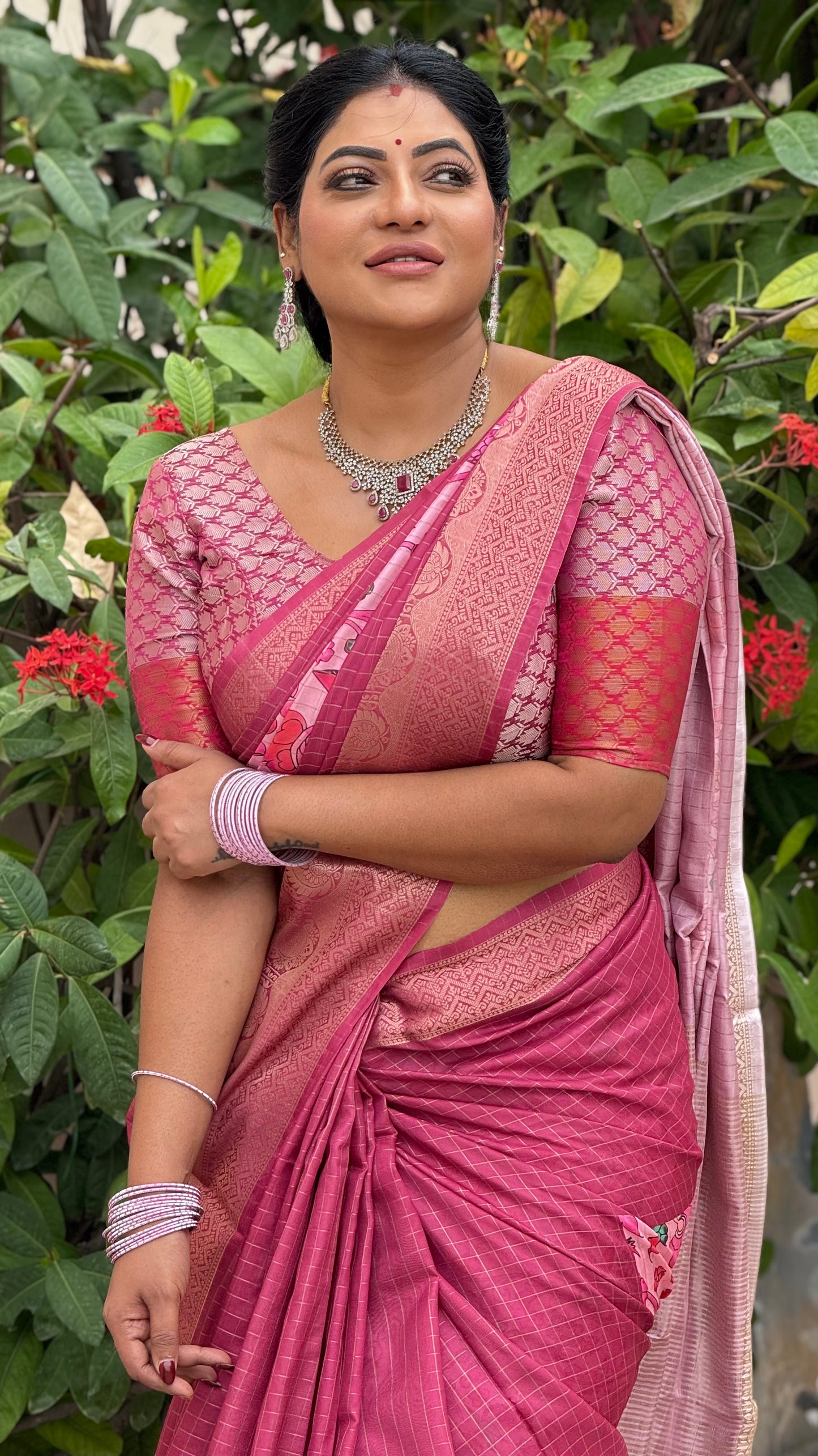 Mangalagiri check and flowers saree