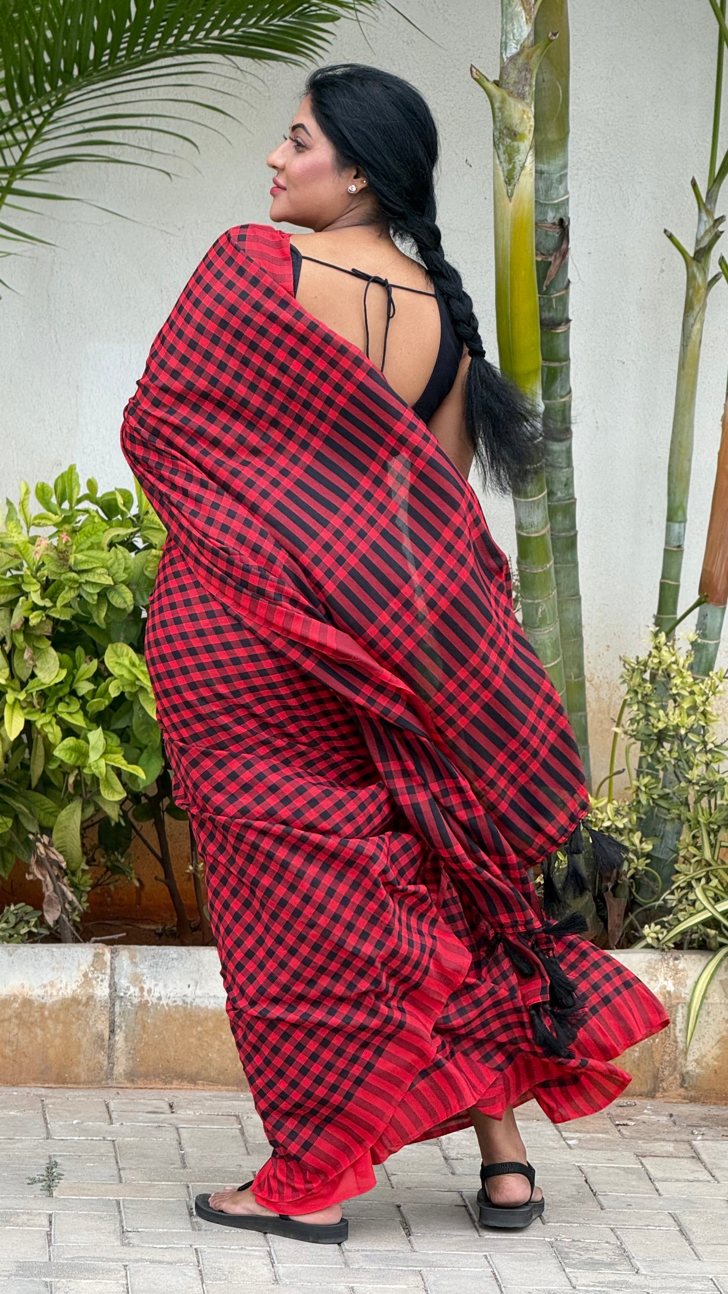 Mul check black & red