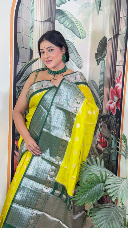 Kanchipuram pattu saree emerald green