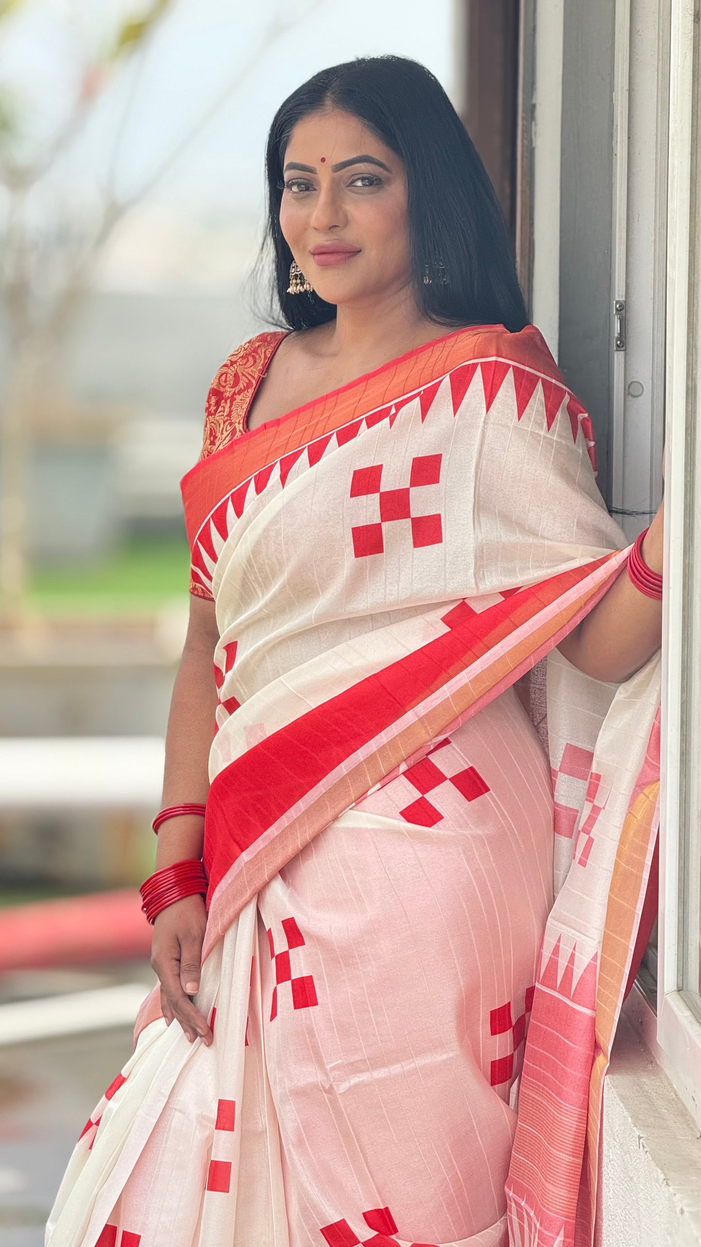 Pure Tussar Silk Saree With Zari Border