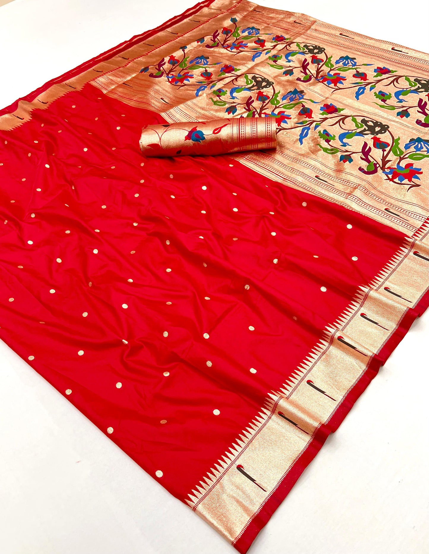 Pure Banarasi silk Paithni