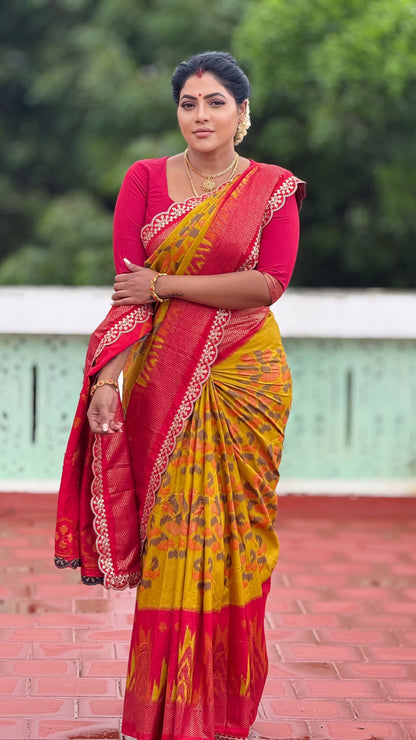 Chanderi silk cotton saree with ikkath print two sided pallu & scalloped lace border with contrast unstitched designer blouse