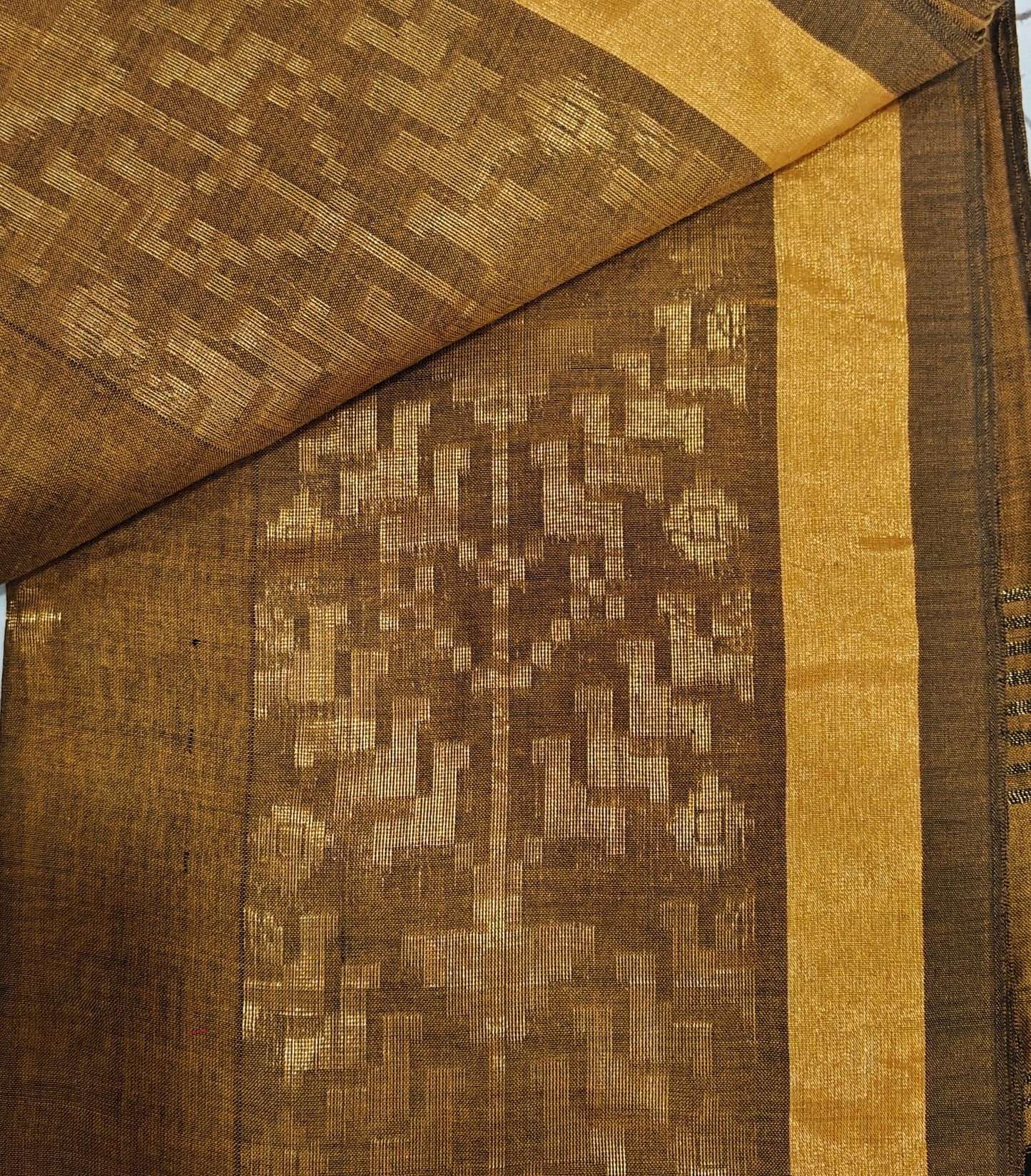 Handloom Cotton Silk with fine Zari