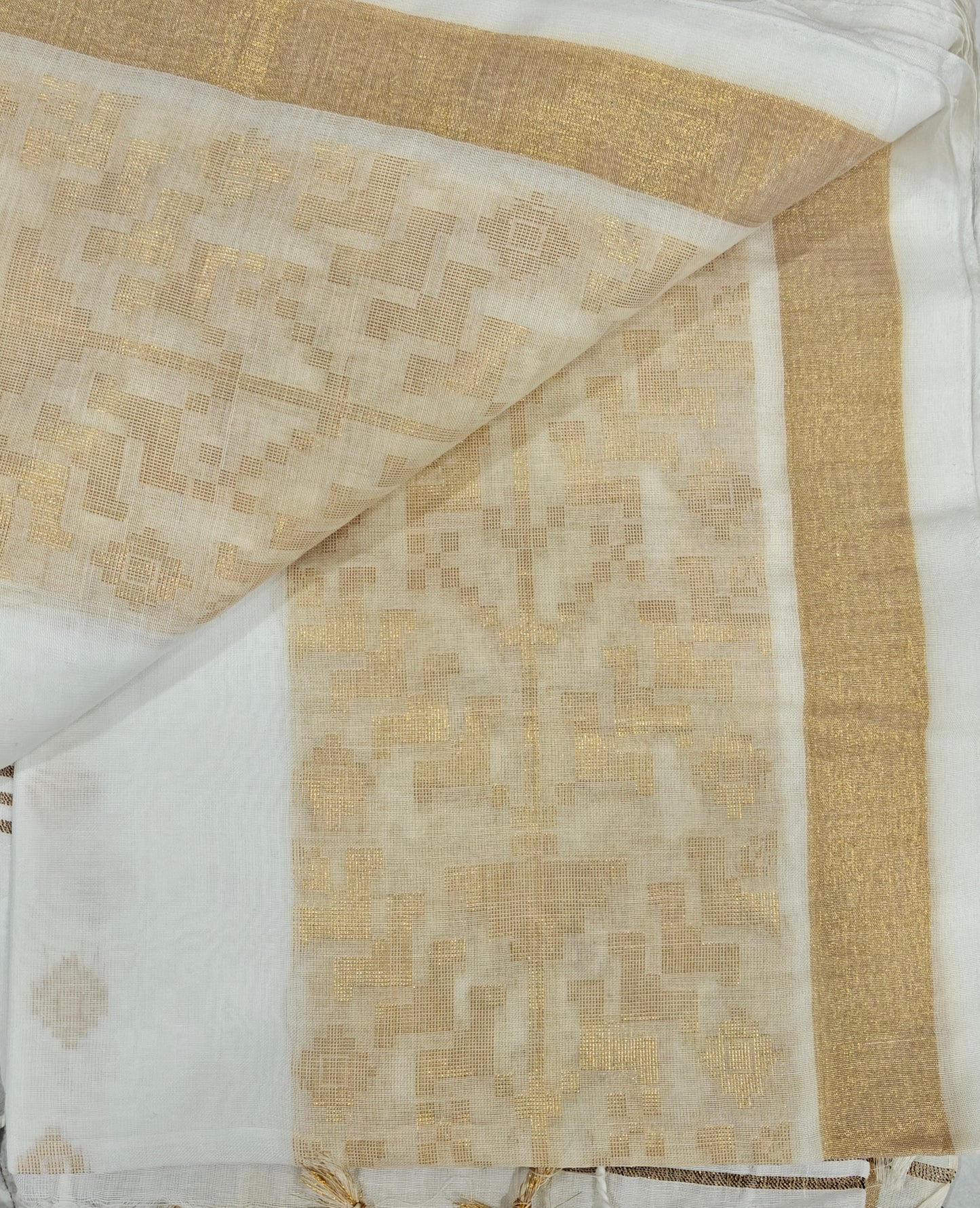 Handloom Cotton Silk with fine Zari